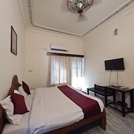 Hotel Green Haveli - A Heritage And Hill View Hotel , Pushkar Extérieur photo