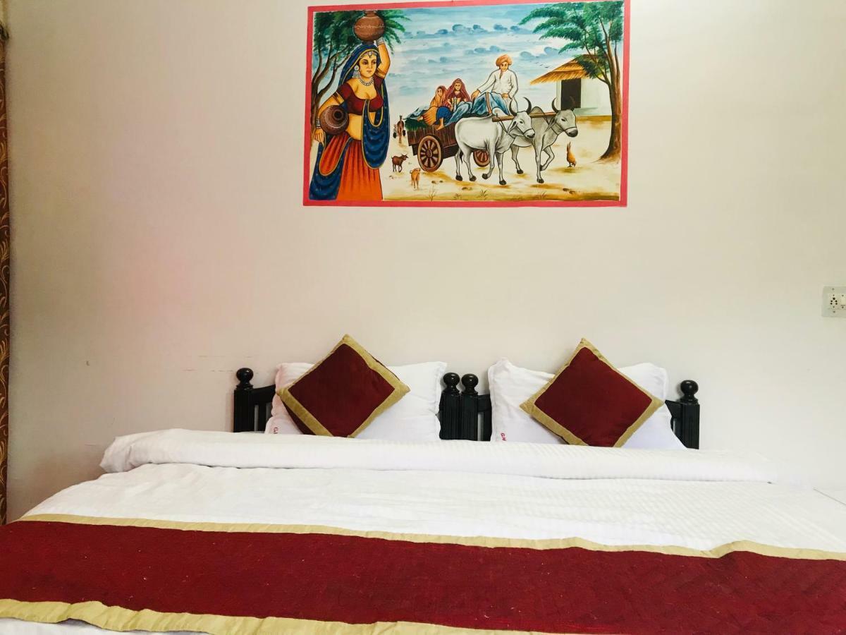Hotel Green Haveli - A Heritage And Hill View Hotel , Pushkar Extérieur photo