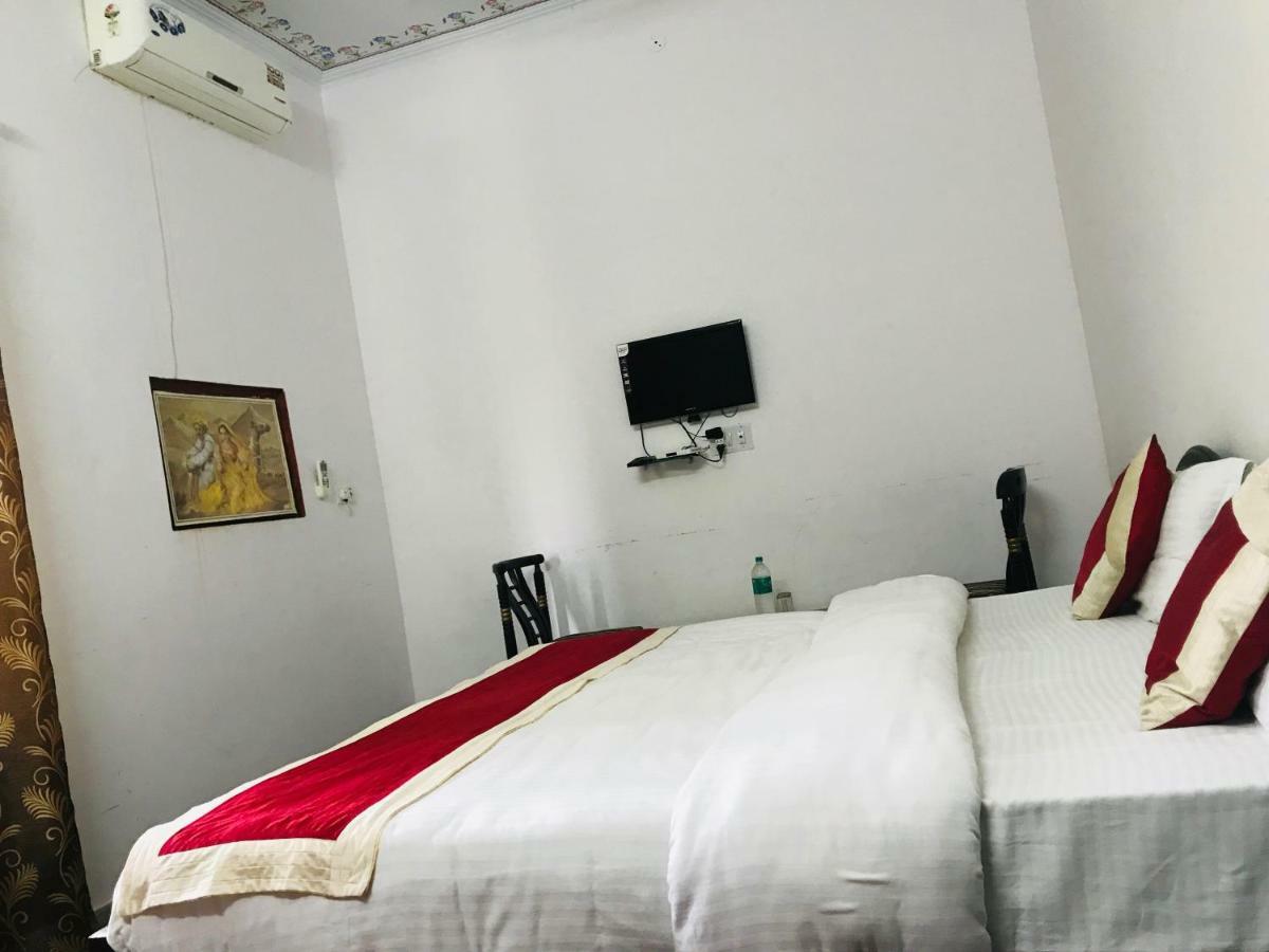Hotel Green Haveli - A Heritage And Hill View Hotel , Pushkar Extérieur photo